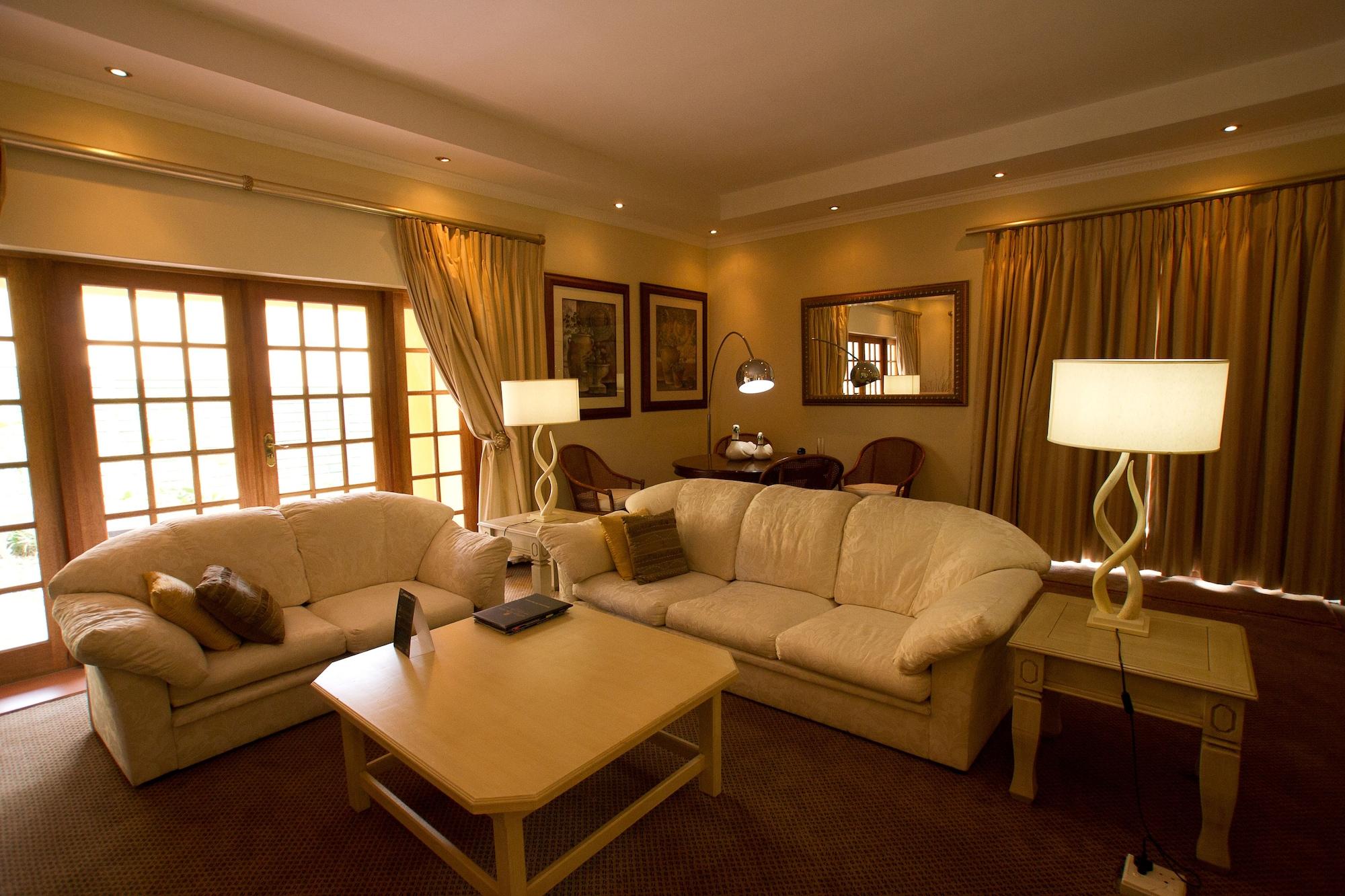 ลิตเติ้ลทัสกานีบูติกโฮเต็ล Hotel โจฮันเนสเบิร์ก ภายนอก รูปภาพ
