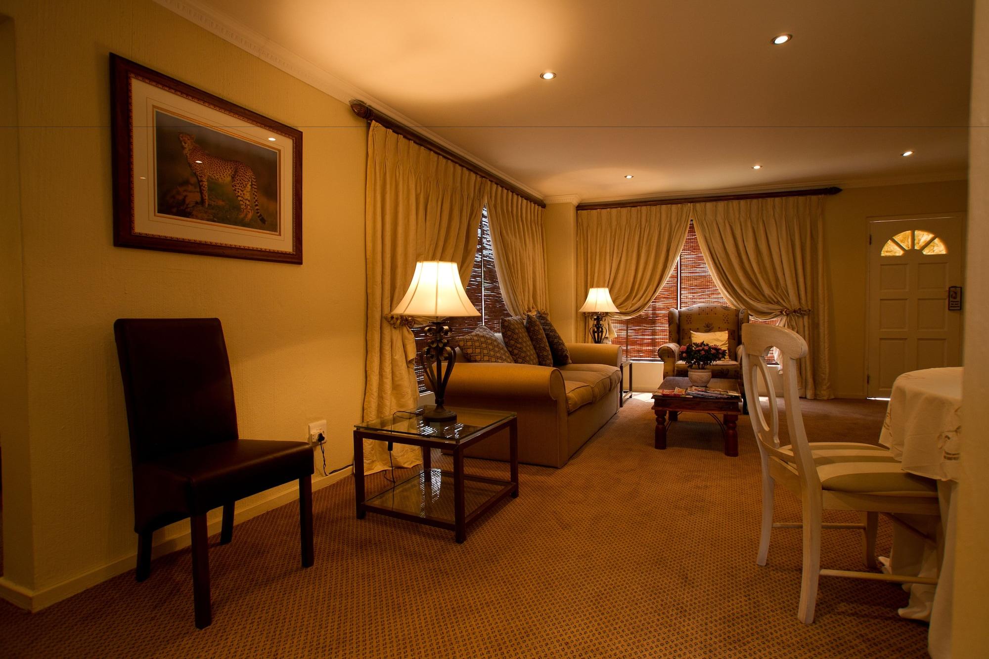 ลิตเติ้ลทัสกานีบูติกโฮเต็ล Hotel โจฮันเนสเบิร์ก ภายนอก รูปภาพ